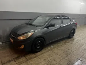 هونداي اكسنت 2012
