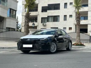 TOYOTA CAMREY  MODEL 2025 ZERO  السعر النهائي 28000دينار  E-PLUS   HEV    ( بطارية ليثيوم)  اللون :