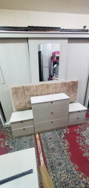 غرفة نوم كاملة شبه جديد