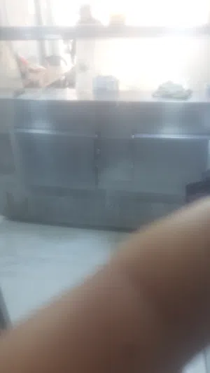 مطعم اسماك ومشاوي