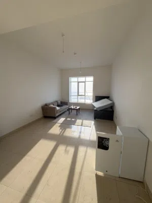 Living room for rent with view of corniche