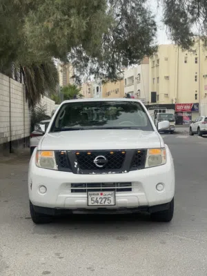 Nissan Pathfinder 2012, 4X4 4.0 L V6