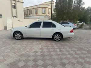 Used Lexus LS in Muscat