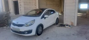 كيا-برايد-2015-مكسور-عليها-3-سنين-ترخيص
