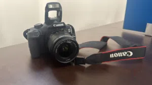 Canon Camera DS126701