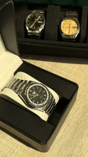 Analog Quartz Seiko watches for sale in Al Dakhiliya