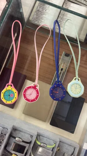 Premium Octagonal Dial Silicone Strap Watch Pendant - Luxury Style