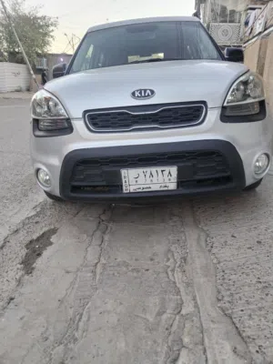 كيا سول 2012 محرك 1600 جي دي آي محرك  وكير كلة تمام بيها مكانات صبغ بسبب الجراد مكانها بغداد الأعلام