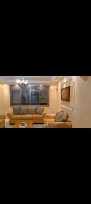 160 m2 3 Bedrooms Apartments for Sale in Ramallah and Al-Bireh Al Tira