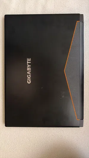 Aero Gigabyte Gaming laptop