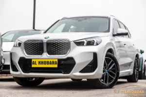 الان لدى معرض الخبراء لتجارة السيارات   BMW IX1 X-drive 25L M Package kit full Electric   عداد صفر