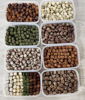 تمر بنكهات مختلفة