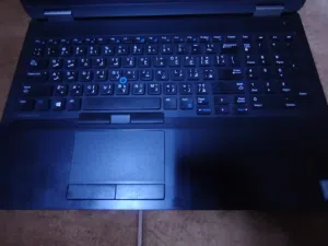لابتوب core i5 جيل سادس تحتوي على كارت شاشة خارجي 2gb