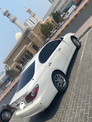 Used Lexus ES in Ajman