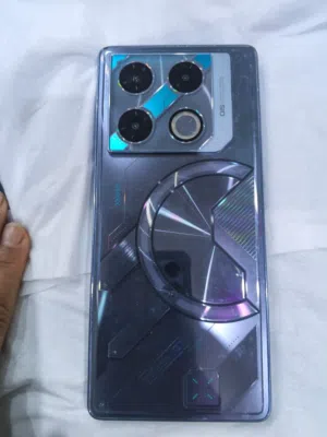 السلام عليكم GT20pro للبيع