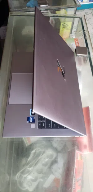 انتقل إلى مستوى المحترفين جهاز  HP ZBook G9 جيل 12