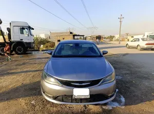 Chrysler . 200 . 20152