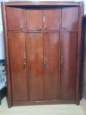 نشتري جميع انواع الااثاث المستخدم واللات رياضة
