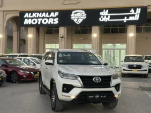 Used Toyota Hilux in Muscat