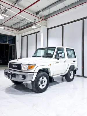Toyota . Land Cruiser . 2022 . New1