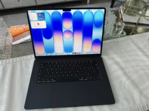 MacBook Air M4 15 inch 256GB 16GB UAE VERSION Blue Color