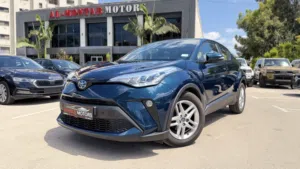 تويوتا C-HR ترخيص 2023 محرك 1800 هايبرد حصان 170
