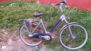دراجة عادية للبيع نوع كازل