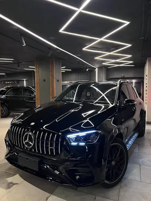 Mercedes Benz . GLE-Class . 2025 . New0