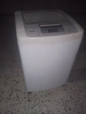 غسالة ملابس نوع إل جي سعة 10كيلو
