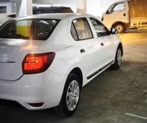 سائق توصيل سياره حديثه 2019