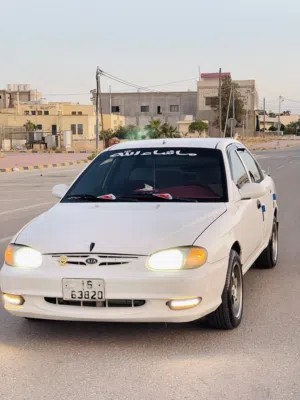 Used Hyundai Avante in Mafraq