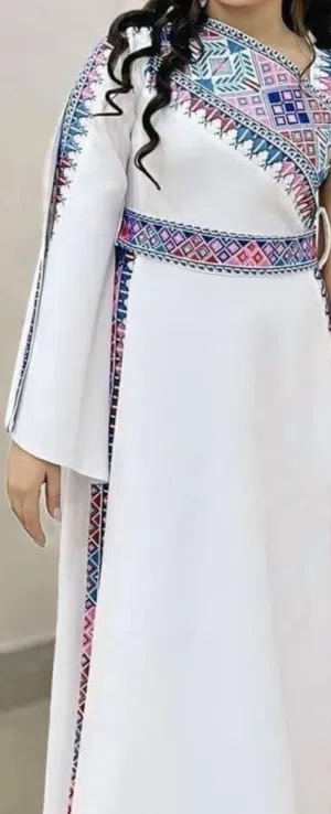 ثوب لبسه وحده