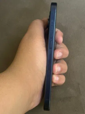 ايفون 15pro قابل للبدل ب 14 و فوق