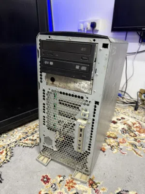 سيرفرات نوع dell و hp ينفع سيرفر وينفع جهاز تصاميم قوي