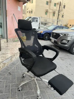 In east riffs gaming chair