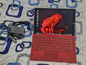 Microsoft Surface Pro (4k Touch) Core i7/8gb/256gb - windows 11 Tab 2 in 1 + ms office