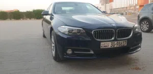 للبيع BMW 520I موديل 2016 كامل المواصفات شرط الفحص صبغ وكالة ، سيرفيس وكالة ، مفتاحين وكالة
