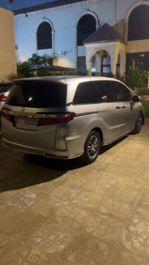 Used Honda Odyssey in Abu Dhabi