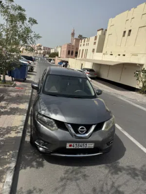 للبيع Nissan X-Trail مديل 2017