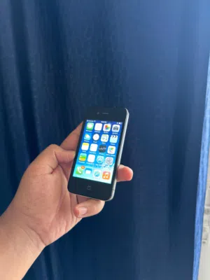 iPhone 4 - FOR SALE