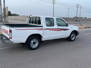نيسان بيكم