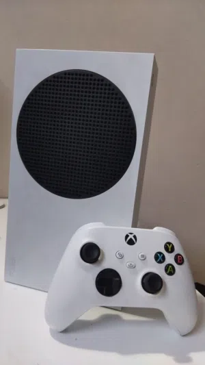 للبيع xbox series s