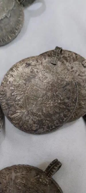 عملة معدنية قديمة من النوادر.