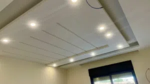 شقة طابق ثالث مع روف في البنيات مميزه جدا باطلاله مفتوحه واسعه تشطيبات مميزه