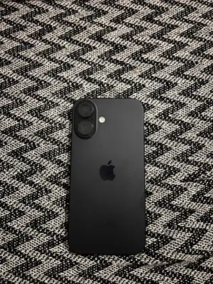 ايفون 16 (256GB) حالة ممتازة