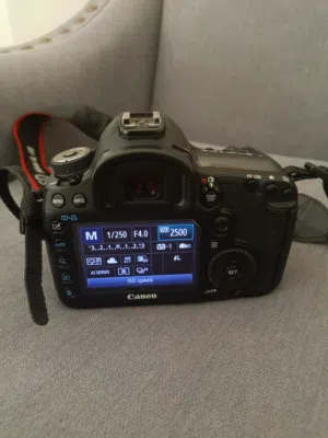كاميرا canon 5d mark 3 للبيع
