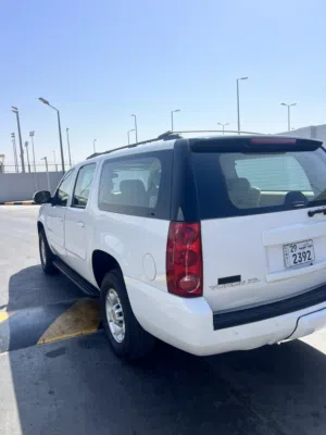 Used GMC Suburban in Farwaniya
