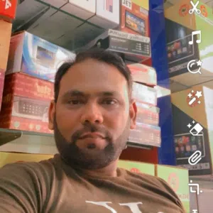 Azam Mushtaq 