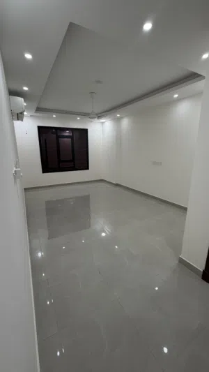 Modern 1-Bedroom Apartment for Rent in Souq Al Khoudh