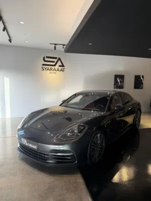Porsche Panamera 4S